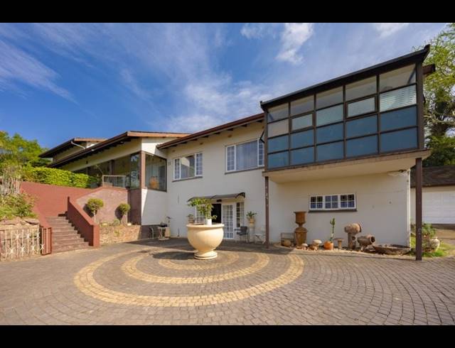 4 BEDROOM HOUSE FOR SALE IN COWIES HILL